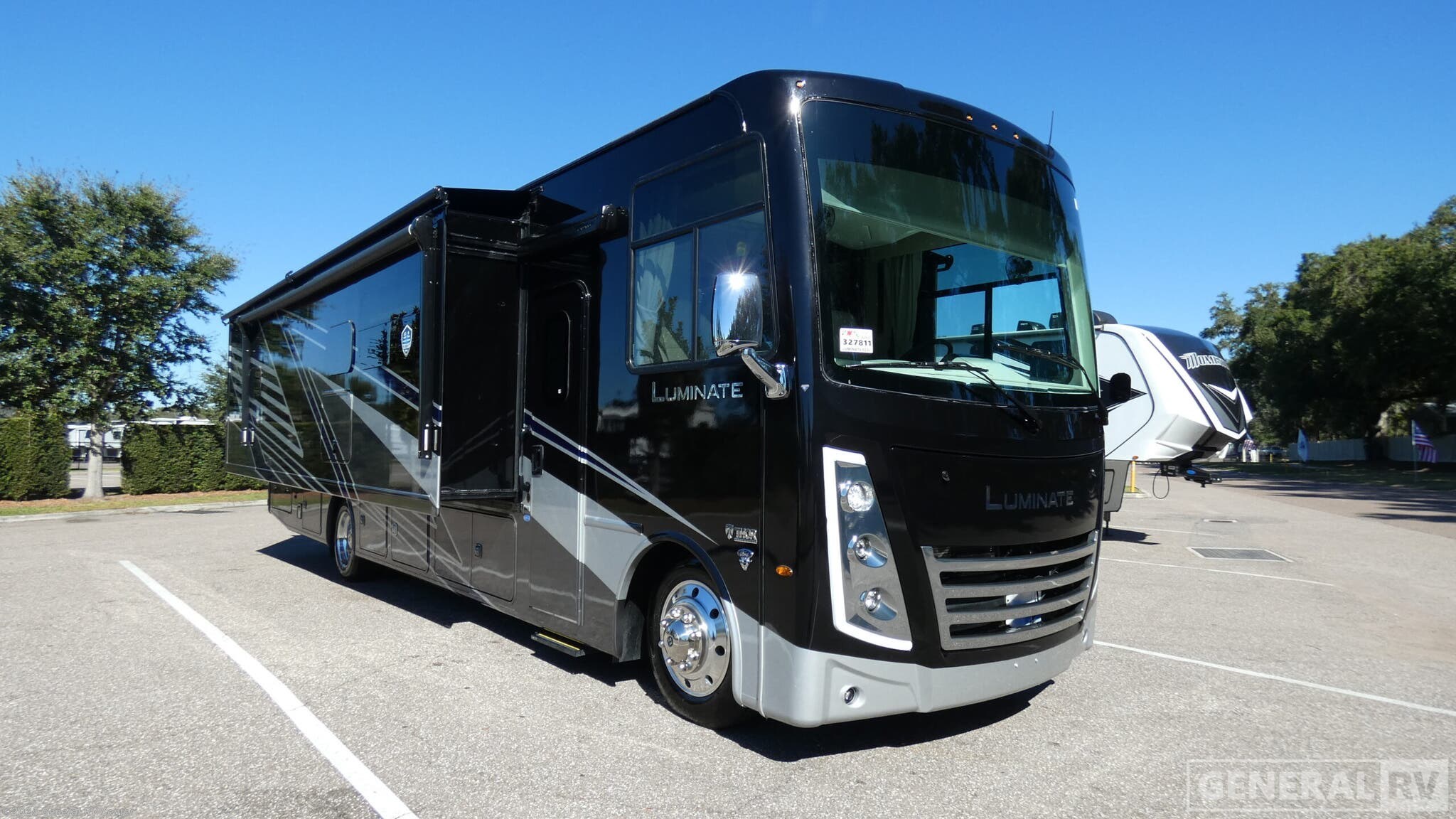 New 2026 Thor Motor Coach Luminate CC35 available in Fort Pierce, Florida