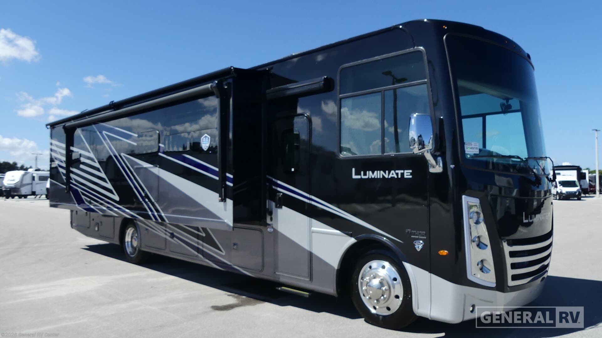 New 2026 Thor Motor Coach Luminate CC35 available in Fort Pierce, Florida