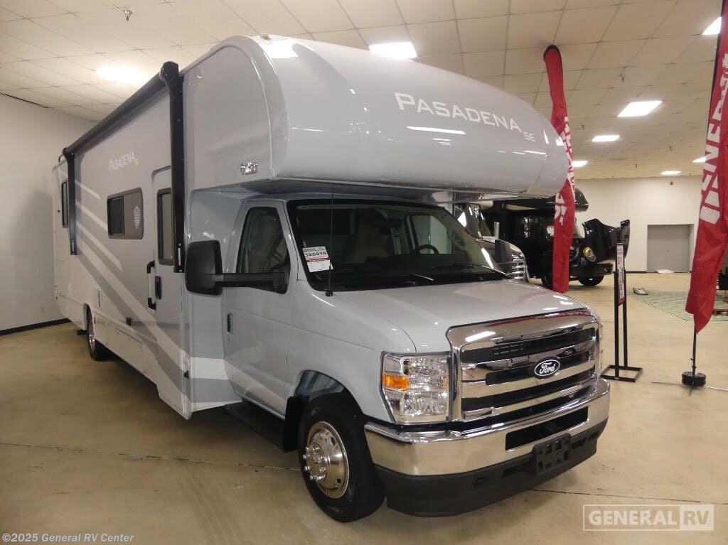 New 2026 Thor Motor Coach Pasadena SH31 available in Fort Myers, Florida
