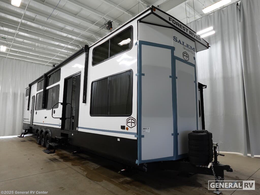 New 2026 Forest River Salem 44ZEN available in Fort Myers, Florida