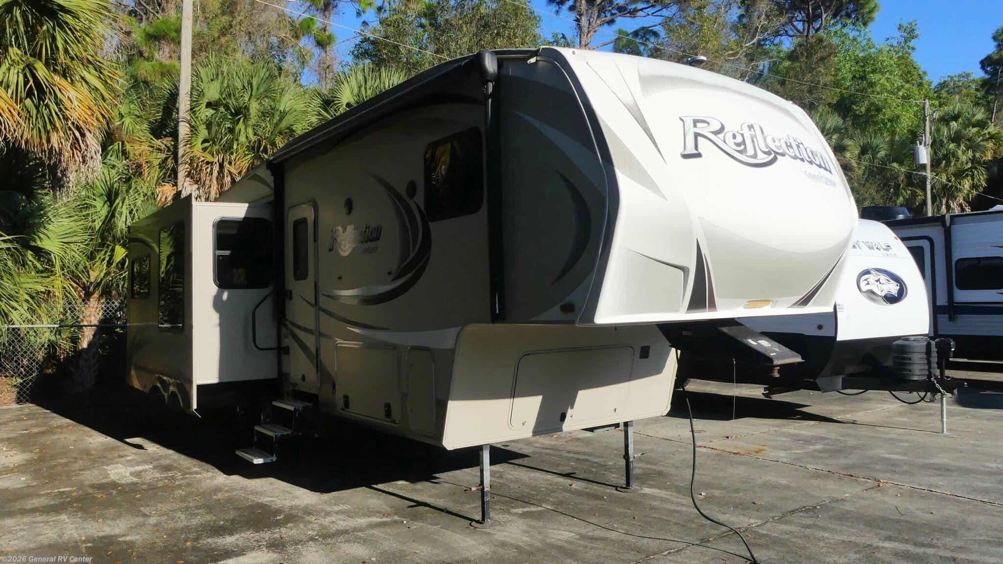 Used 2015 Grand Design Reflection 303RLS available in Fort Myers, Florida