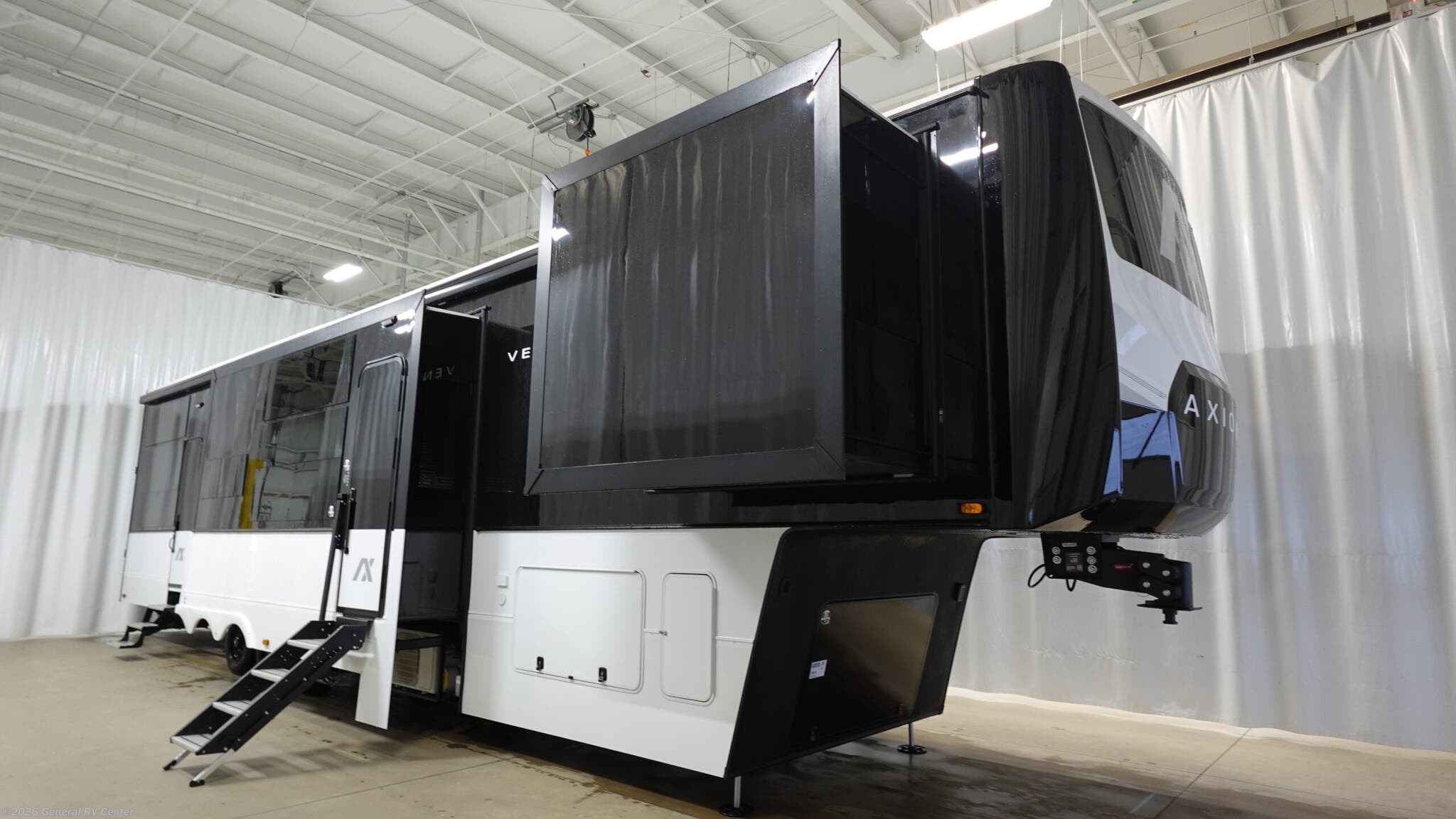 New 2026 Axiom Vendetta V4250 available in Fort Myers, Florida