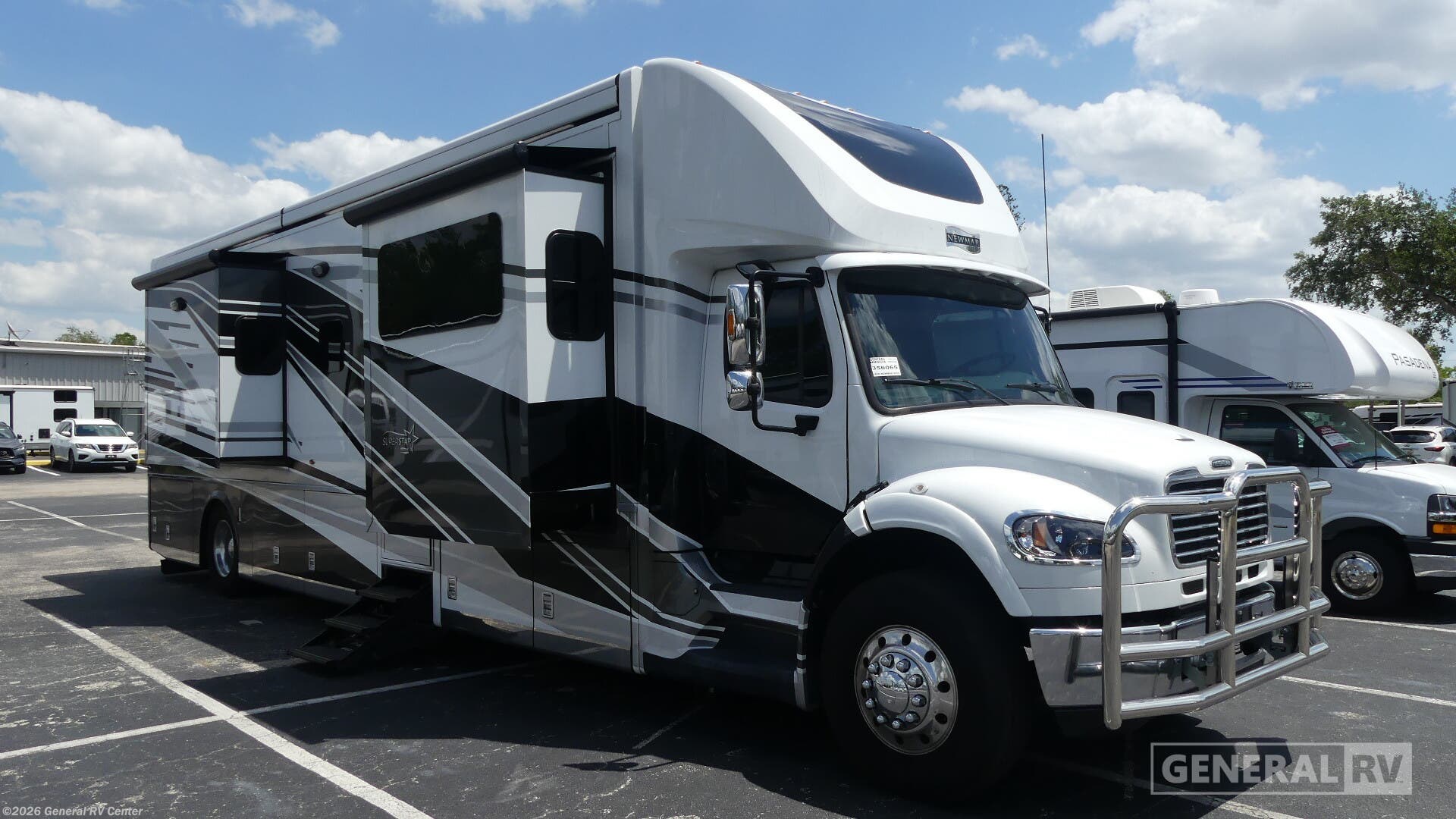 Used 2023 Newmar Super Star 4059 available in Fort Myers, Florida