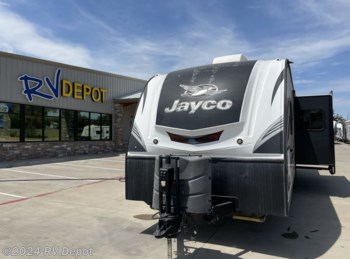 Used 2017 Jayco White Hawk 30RDS available in Cleburne, Texas