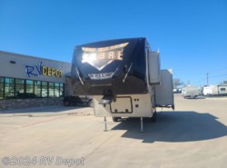 Used 2016 Forest River Sabre 25RL available in Cleburne, Texas