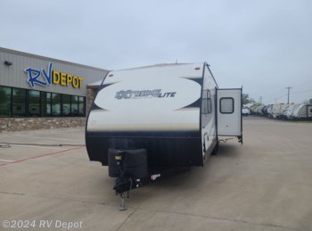 Used 2017 Forest River Vibe 277RLS available in Cleburne, Texas