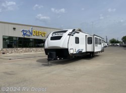 Used 2021 Forest River Vibe 32BH available in Cleburne, Texas