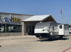 Used 2023 Heartland Trail Runner 31DB available in Cleburne, Texas