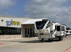 Used 2018 Keystone  VOLTAGE EPIC 4210 available in Cleburne, Texas