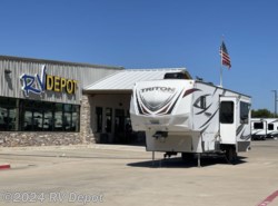 Used 2016 Dutchmen Voltage Triton 3451 available in Cleburne, Texas