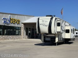 Used 2017 Jayco North Point 375BHFS available in Cleburne, Texas