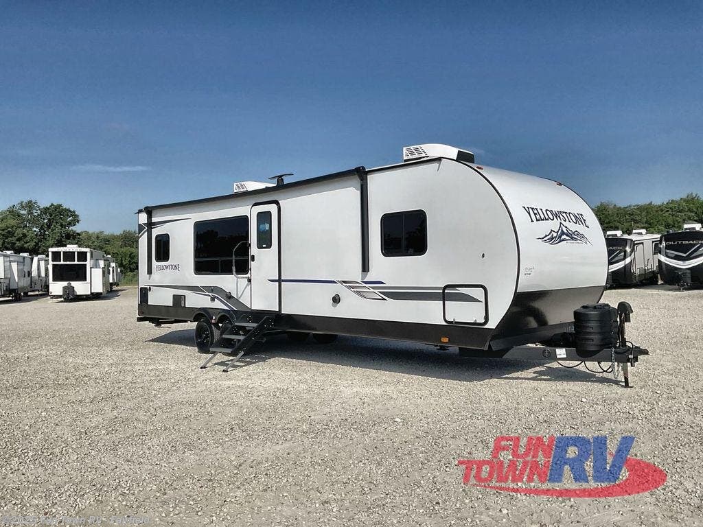 New 2025 Gulf Stream Yellowstone Ranch Edition 29RKS available in Fairfield, Texas