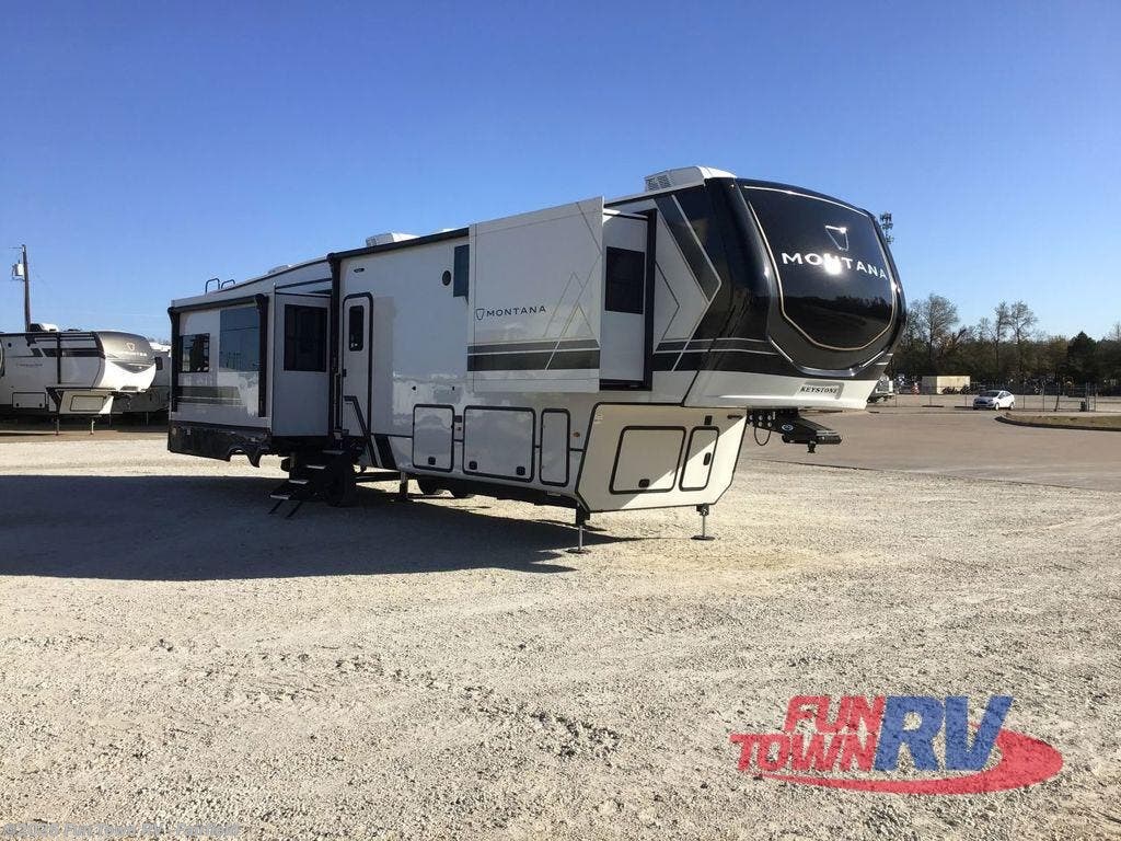 New 2026 Keystone Montana 3781RL available in Fairfield, Texas