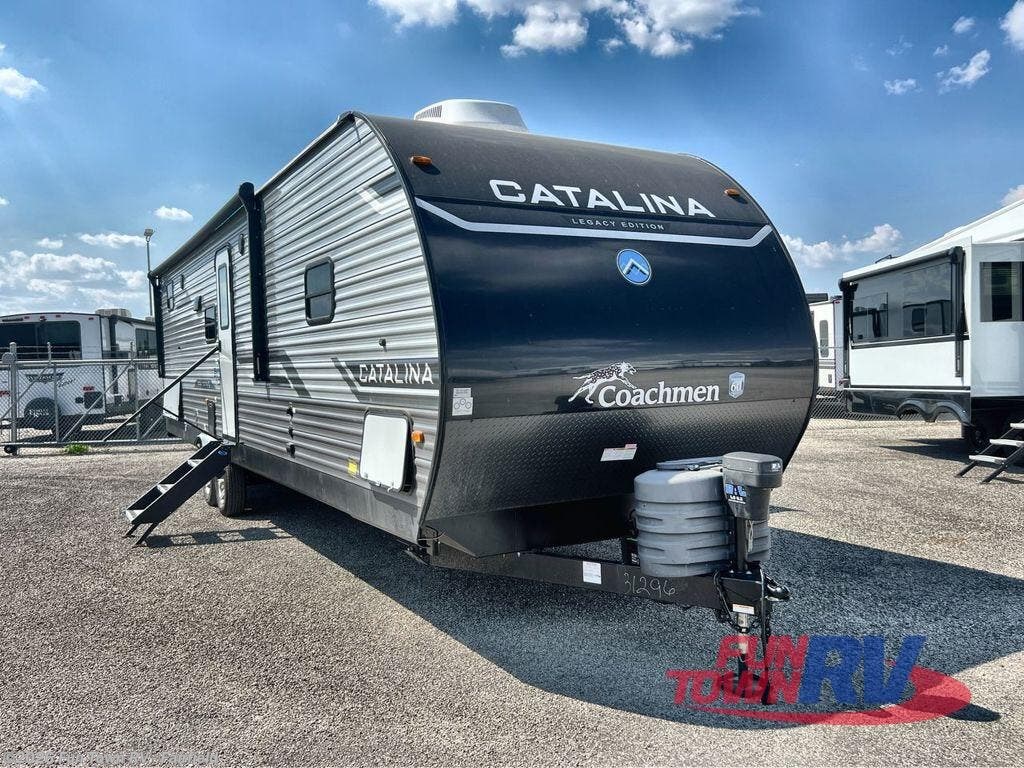 Used 2024 Coachmen Catalina 293QBCK available in Fairfield, Texas
