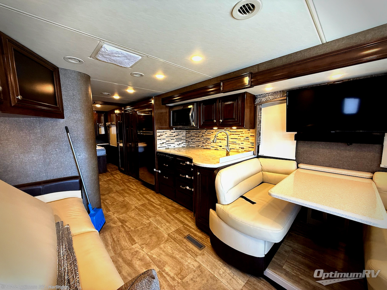 Used 2017 Thor  Palazzo 33.2 available in La Feria, Texas