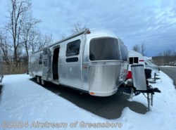 New 2025 Airstream Flying Cloud 30FB Bunk available in Colfax, North Carolina