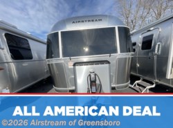 New 2026 Airstream Flying Cloud 25FB Twin available in Colfax, North Carolina