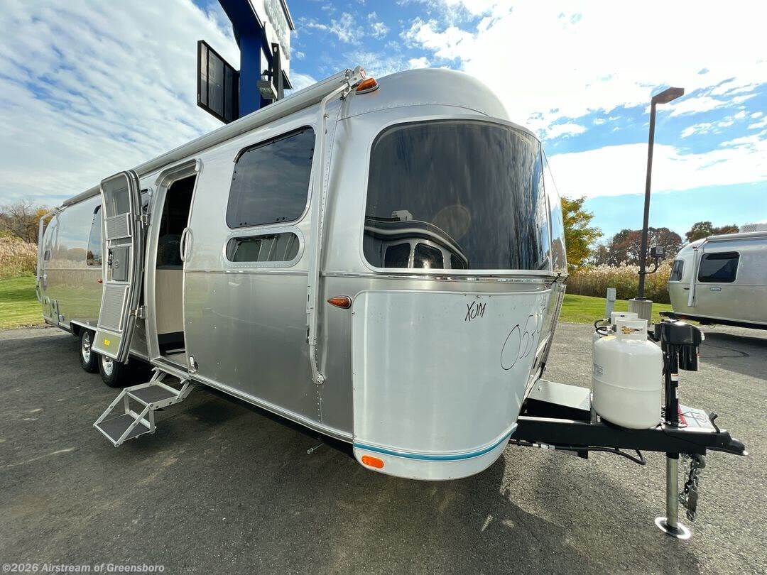 New 2027 Airstream Flying Cloud 30FB Bunk available in Colfax, North Carolina