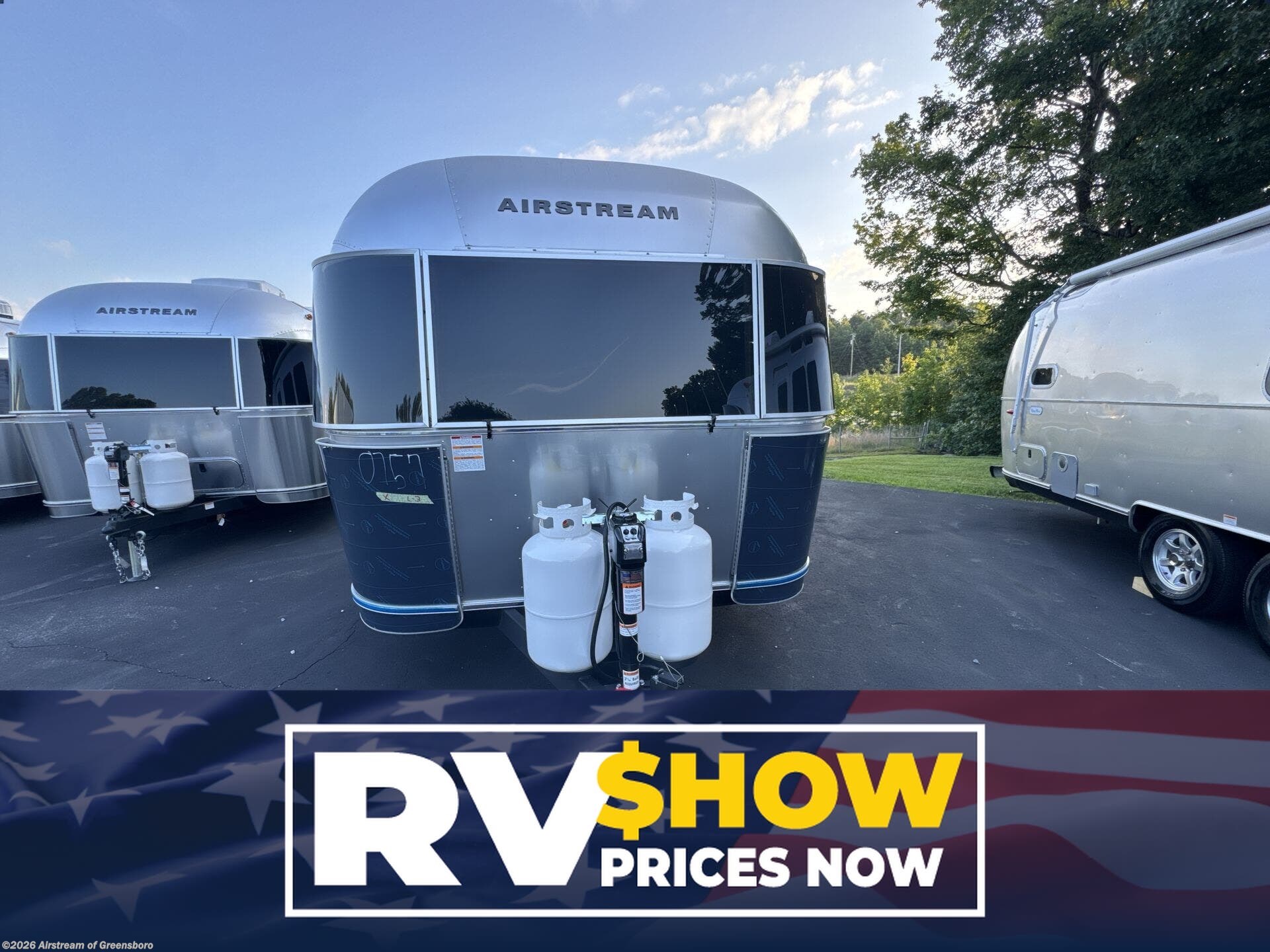 New 2027 Airstream Flying Cloud 28RB available in Colfax, North Carolina