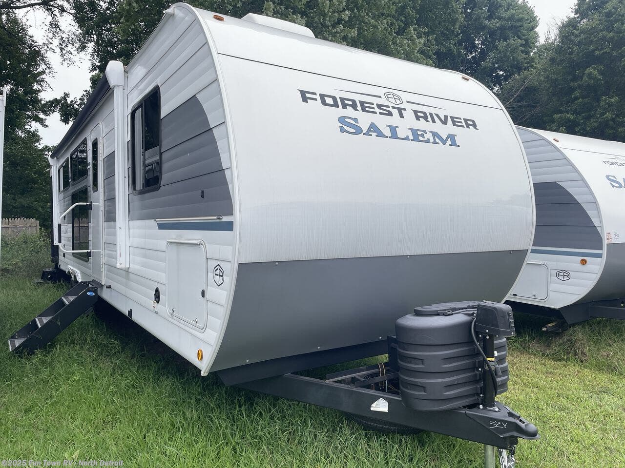 New 2025 Forest River Salem 32VERANDA available in North Branch, Michigan