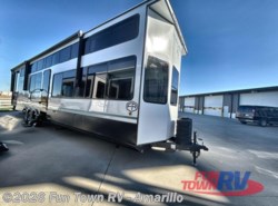 New 2025 Forest River Salem Grand Villa 42VERANDA available in Amarillo, Texas