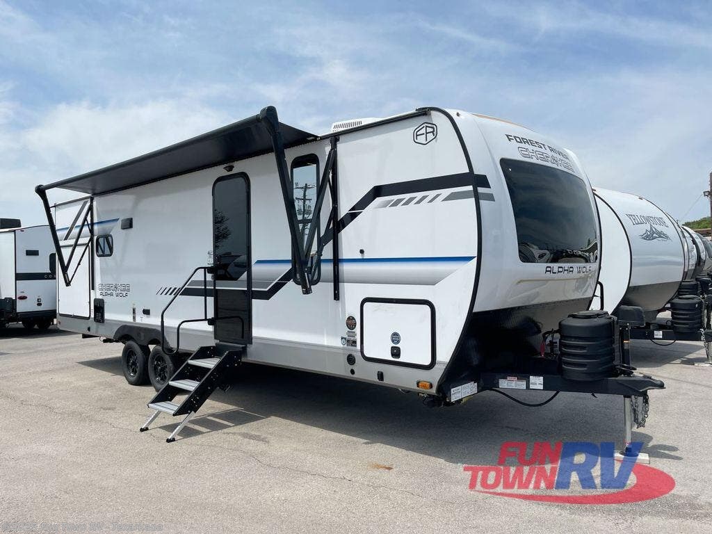 New 2025 Forest River Cherokee Alpha Wolf 25RB available in Texarkana, Arkansas
