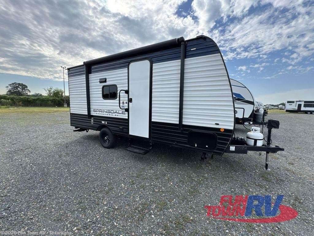 Used 2025 Keystone Springdale Classic Mini 1800BH available in Texarkana, Arkansas