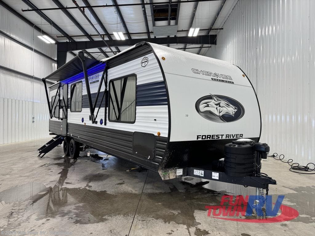 New 2025 Forest River Cherokee Grey Wolf 27LH available in Texarkana, Arkansas