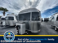 New 2024 Airstream Flying Cloud 25FB available in Jacksonville, Florida