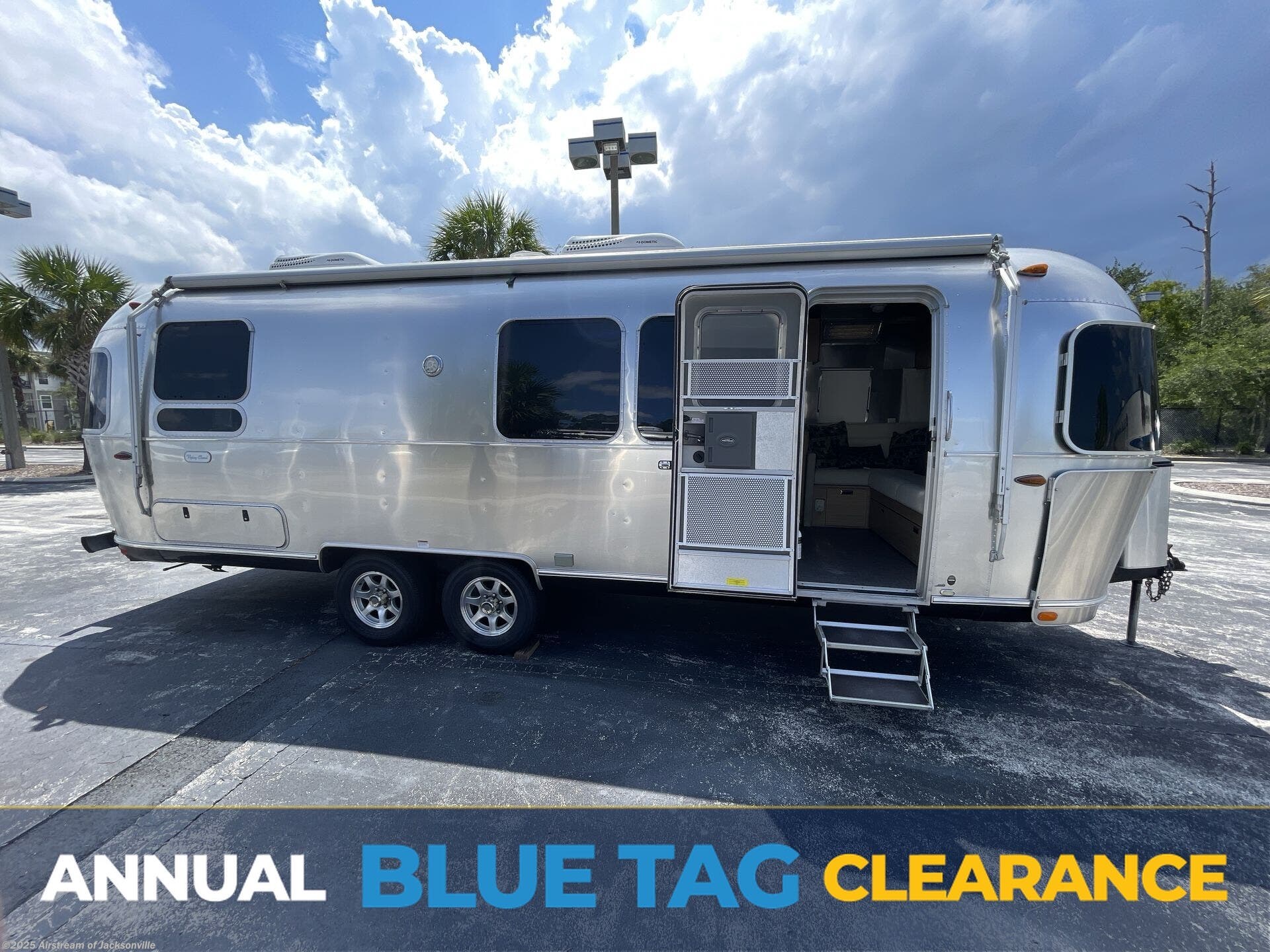 Used 2020 Airstream Flying Cloud 28rbt available in Jacksonville, Florida