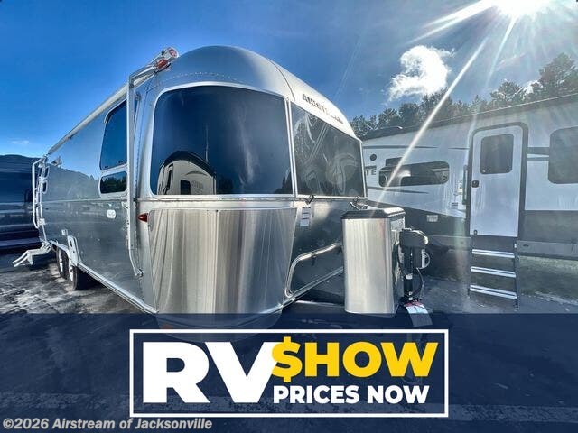 Used 2024 Airstream Flying Cloud 27FBQ available in Jacksonville, Florida
