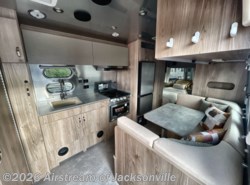 New 2027 Airstream Flying Cloud 23FB Twin available in Jacksonville, Florida