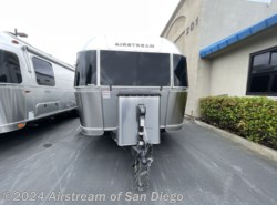 New 2024 Airstream Globetrotter 30RB Twin available in San Diego, California
