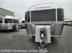 New 2025 Airstream Flying Cloud 25FB Twin available in San Diego, California