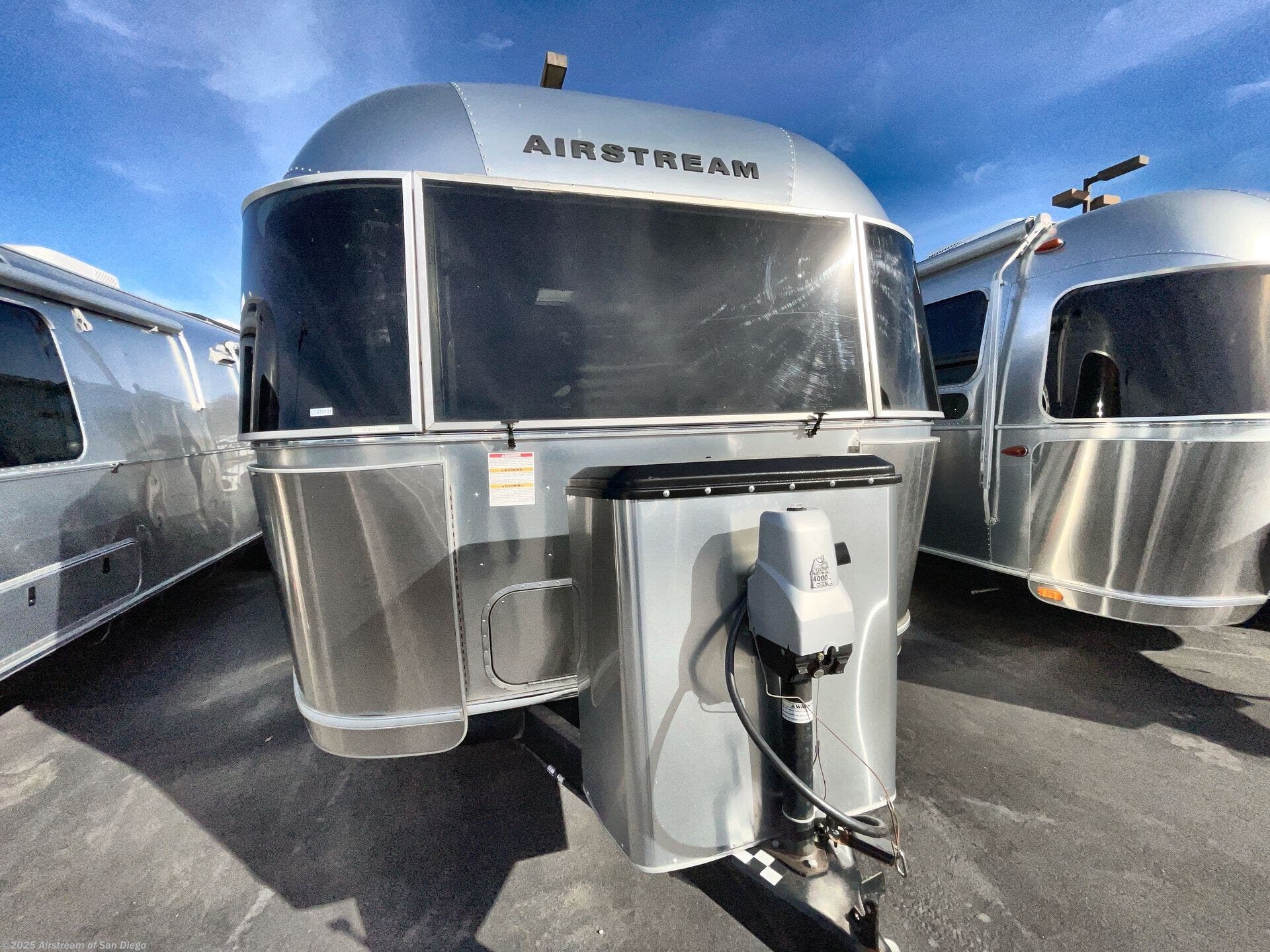 Used 2019 Airstream Globetrotter 27FB available in San Diego, California