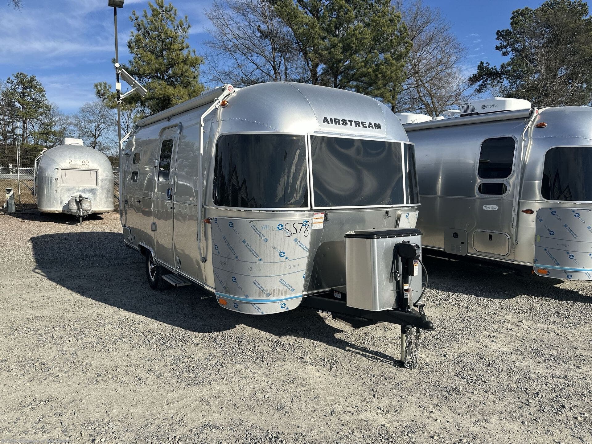 New 2025 Airstream Caravel 20FB available in San Diego, California