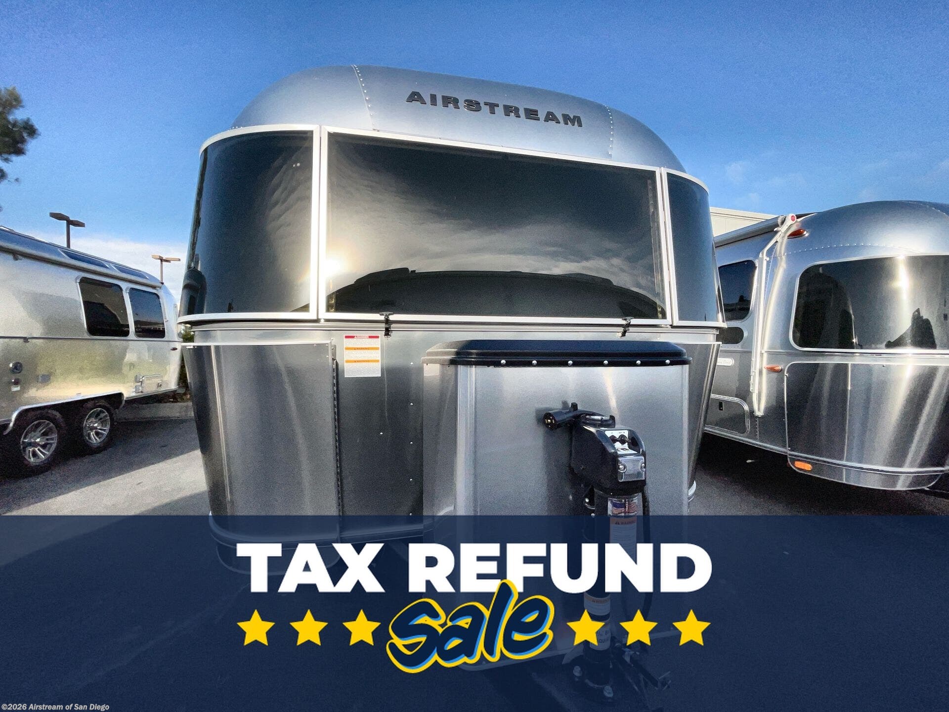 New 2026 Airstream Trade Wind 25FB available in San Diego, California