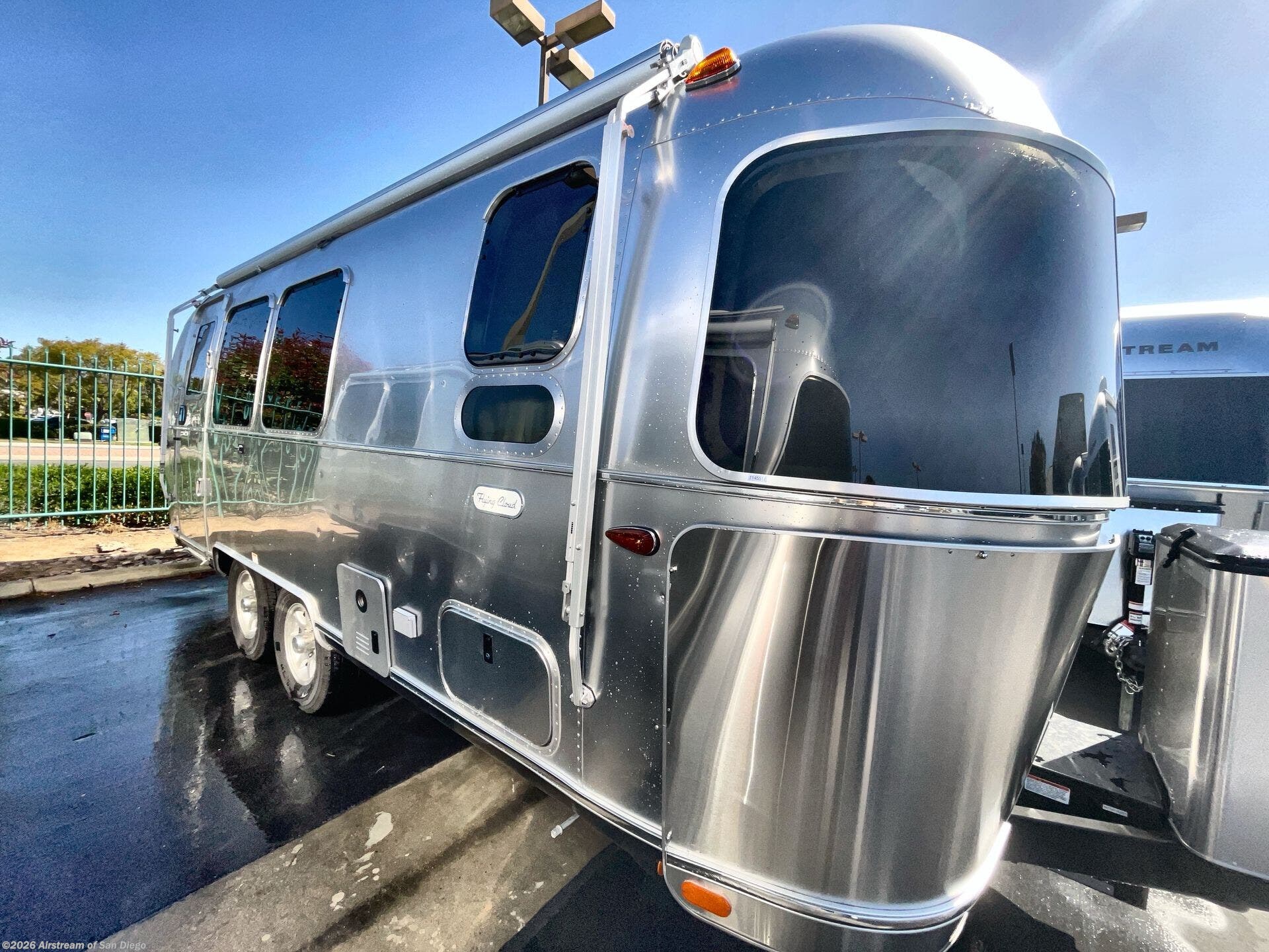 New 2026 Airstream Flying Cloud 23FB Twin available in San Diego, California