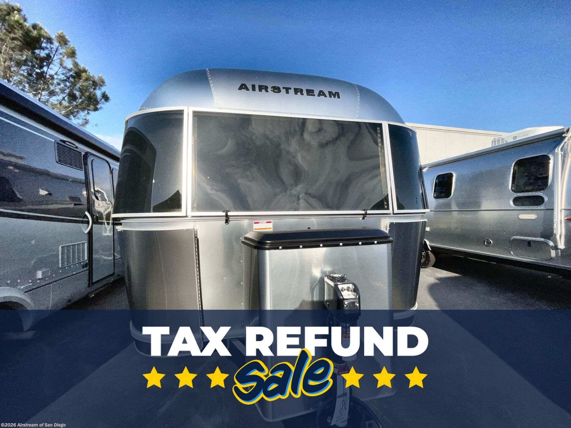New 2026 Airstream Trade Wind 25FB available in San Diego, California