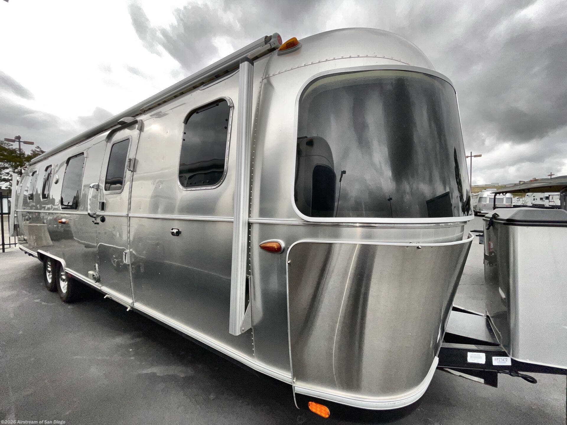 Used 2018 Airstream Classic 33FB available in San Diego, California