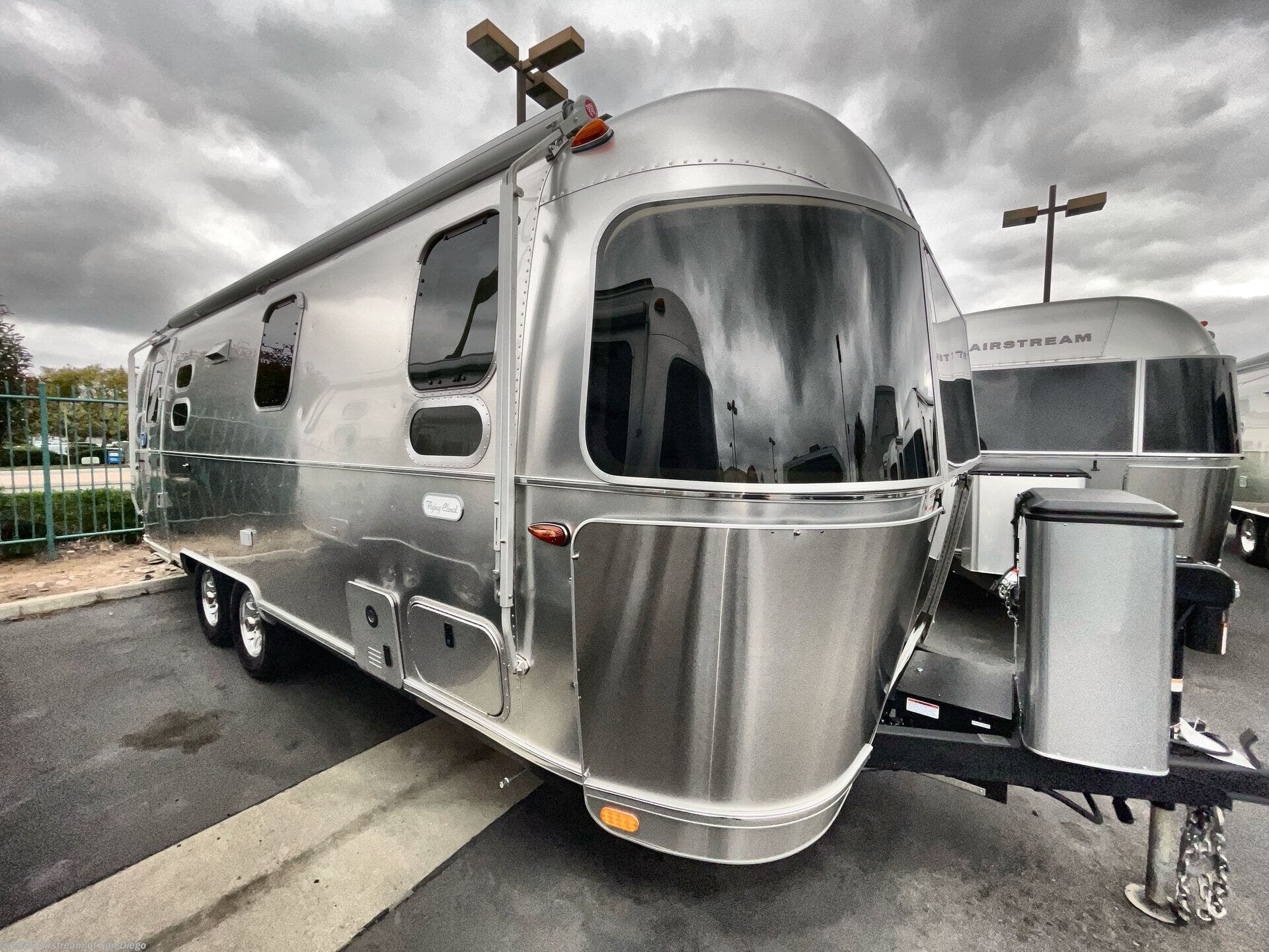 New 2026 Airstream Flying Cloud 25FB available in San Diego, California