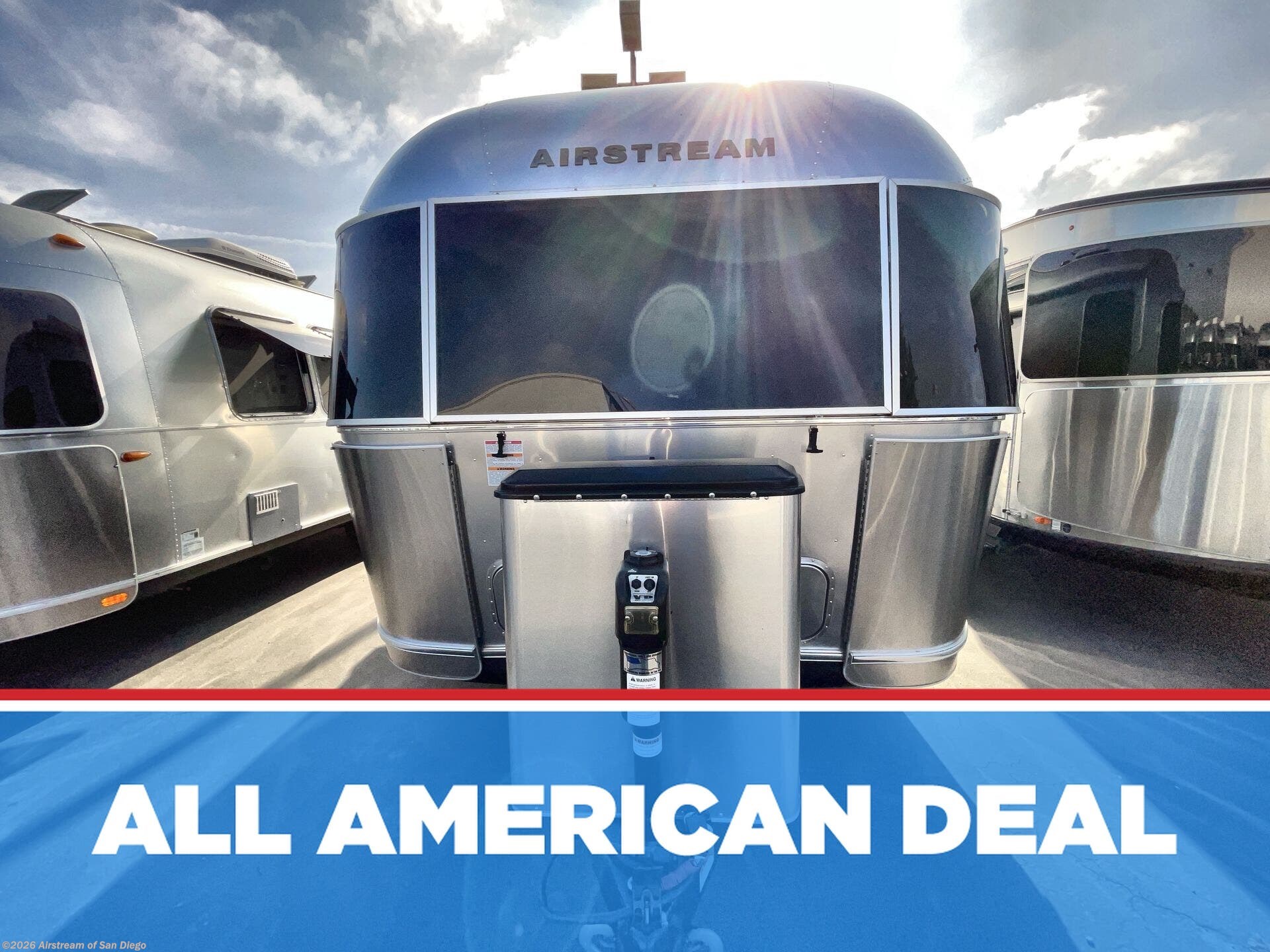 Used 2021 Airstream Globetrotter 27FB Twin available in San Diego, California