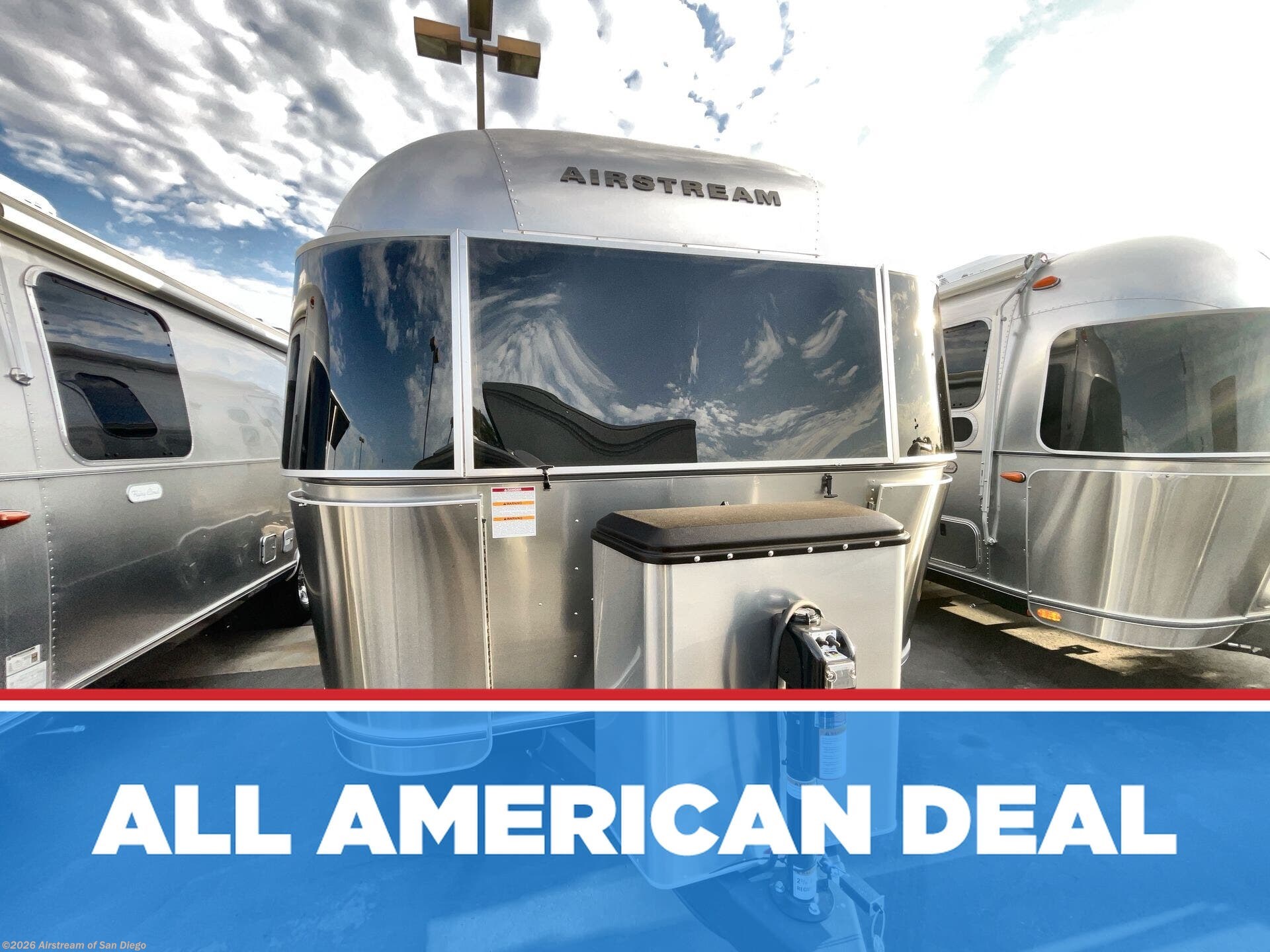 New 2027 Airstream Trade Wind 25FB available in San Diego, California