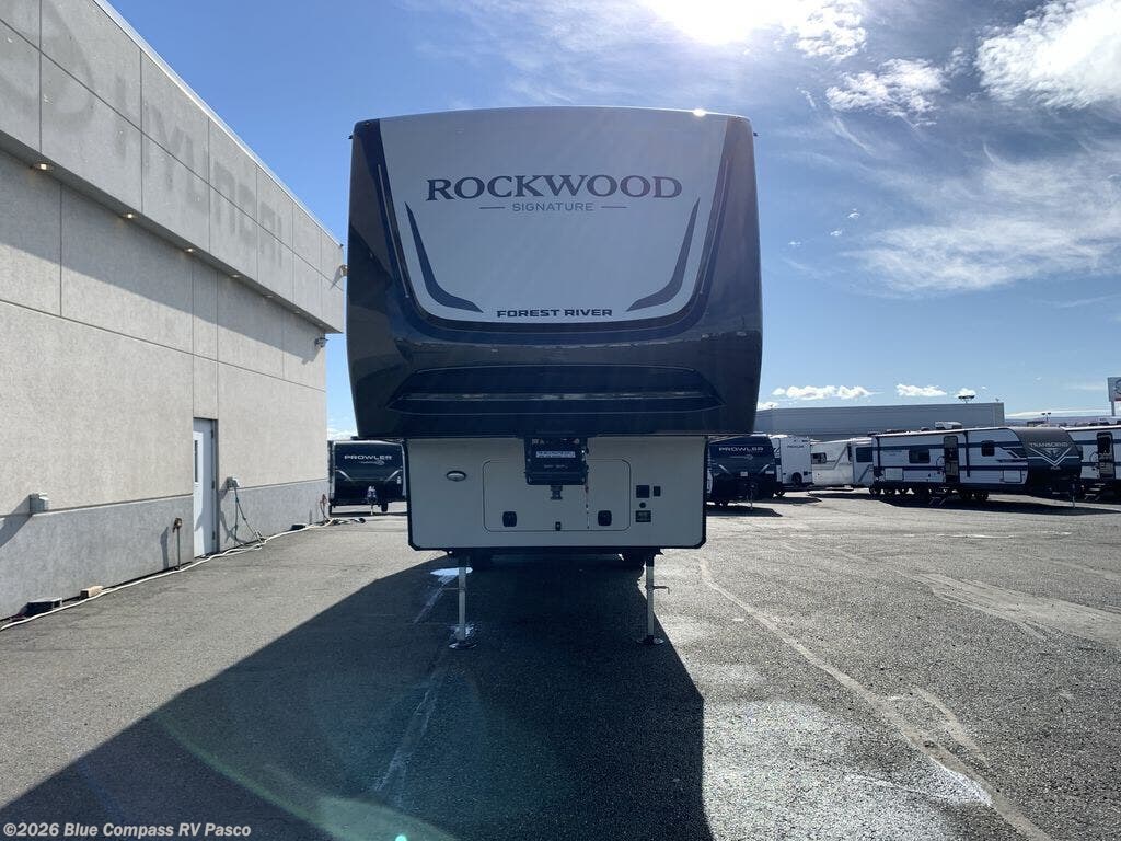 New 2026 Forest River Rockwood Signature 401SFB available in Pasco, Washington