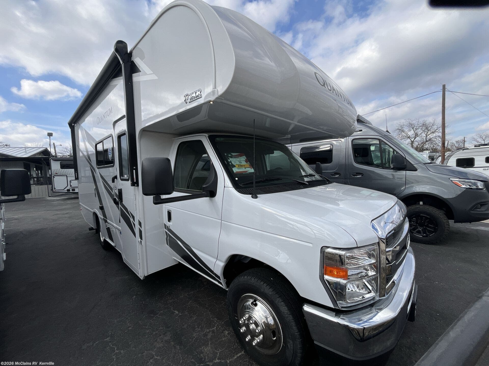 New 2026 Thor Motor Coach Quantum LZ22 available in Kerrville, Texas