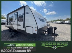 Used 2023 Dutchmen Kodiak SE 22SBH available in Ina, Illinois