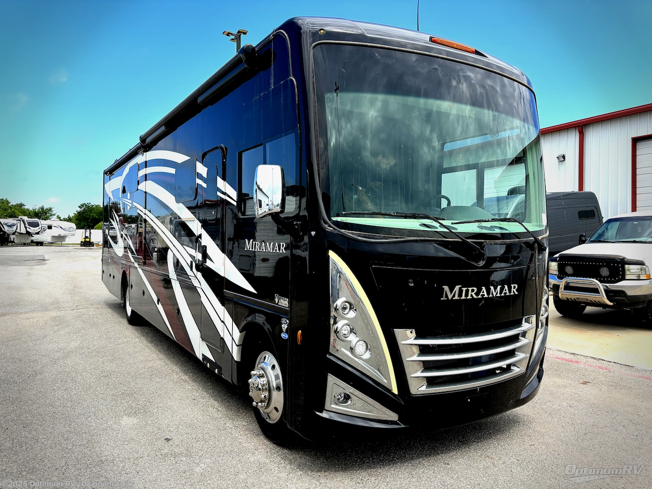 Used 2024 Thor  Miramar 37.1 available in Moore, Oklahoma