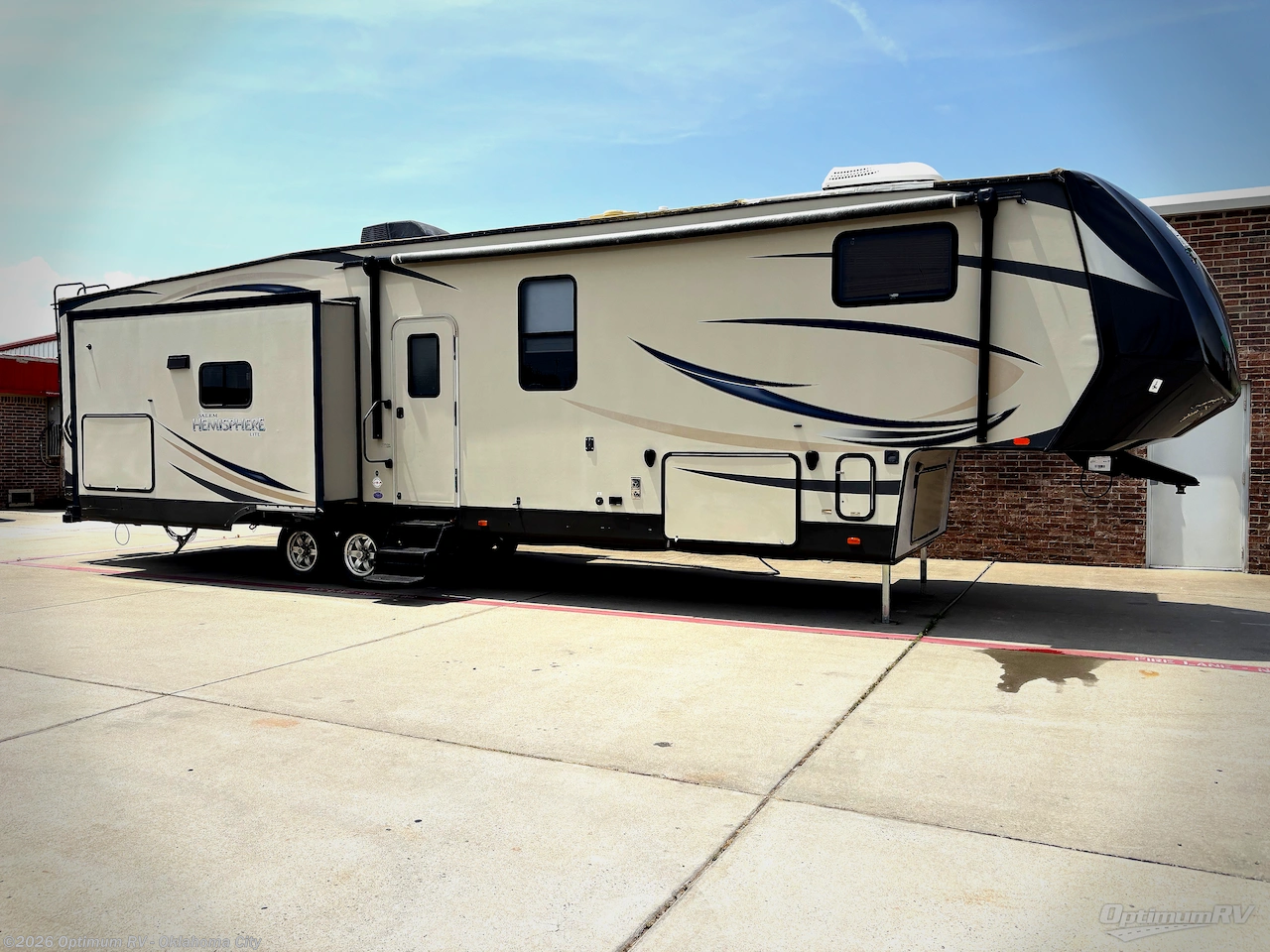 Used 2016 Forest River Salem Hemisphere Lite 368RLBHK available in Moore, Oklahoma
