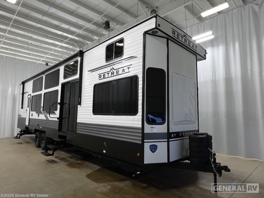 New 2025 Keystone Retreat 39CLDL available in Salisbury, North Carolina