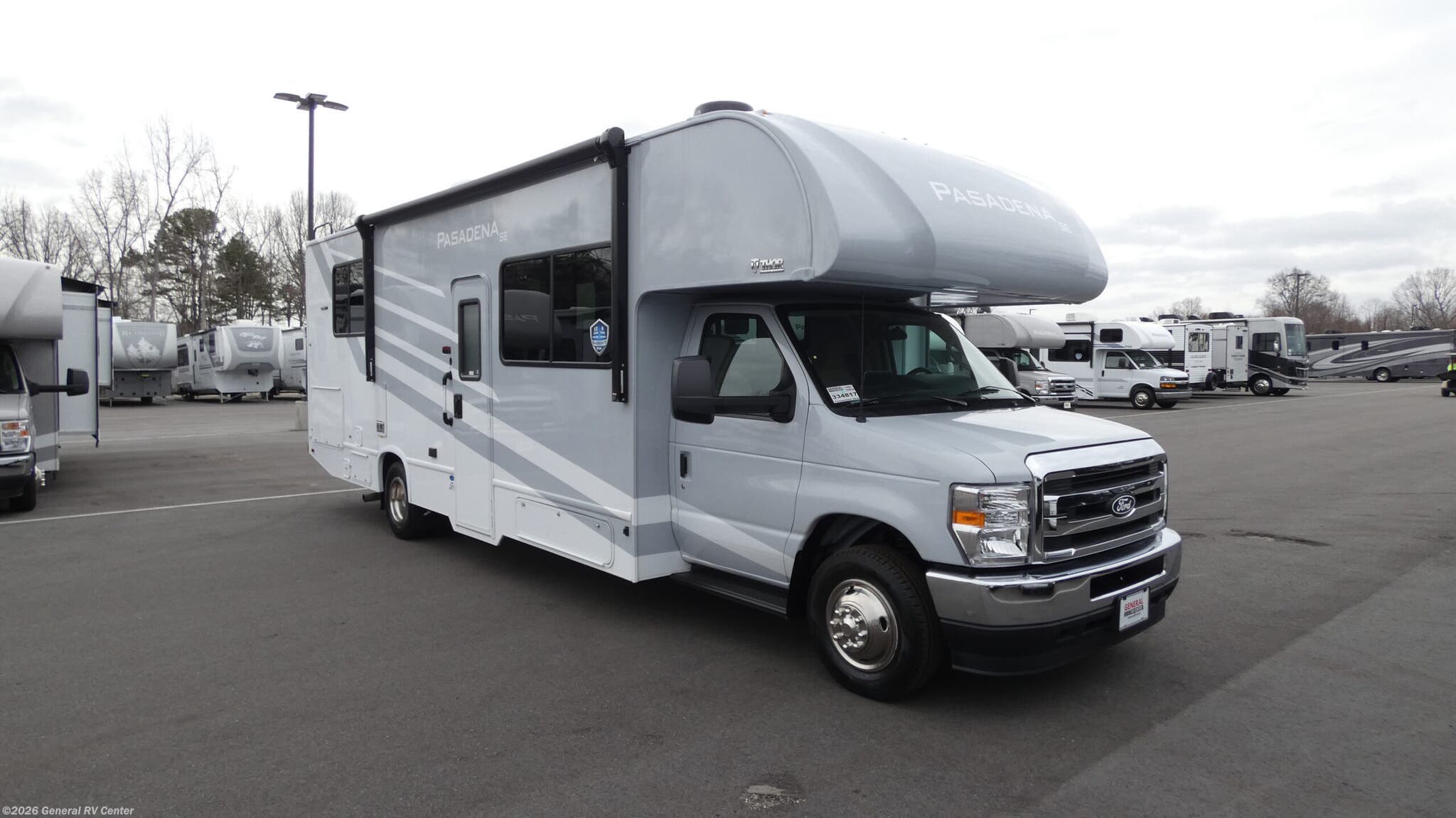 New 2026 Thor Motor Coach Pasadena SE SE28 available in Salisbury, North Carolina